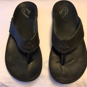 OluKai NUI flip flop black